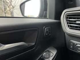 Ford Kuga (2025) thumbnail 23