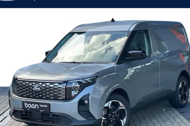 Ford Transit Courier (2026) thumbnail 1