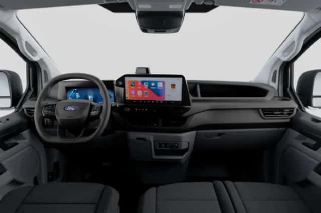 Ford E-Transit Custom (2026) thumbnail 3