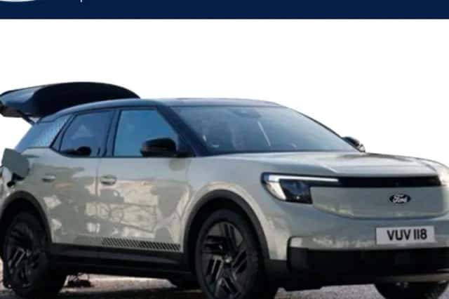 Ford Explorer (2026) thumbnail 1