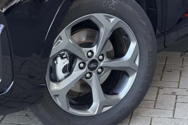 Ford Kuga (2026) thumbnail 6