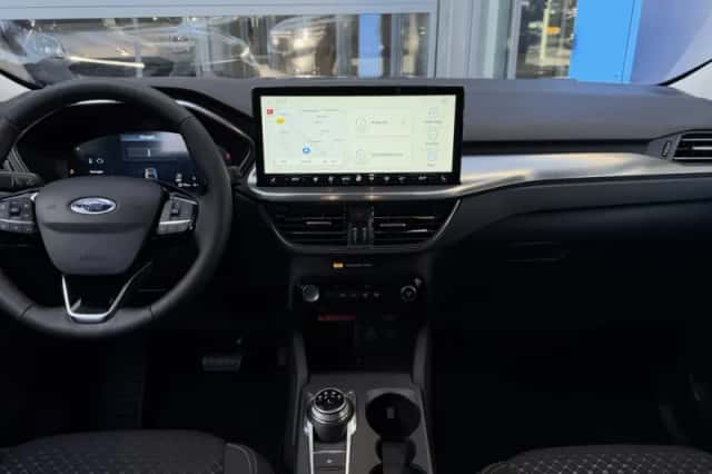 Ford Kuga (2026) thumbnail 2