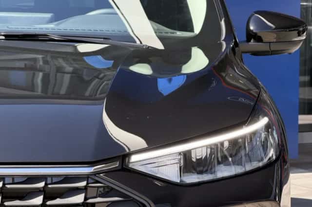 Ford Kuga (2026) thumbnail 6