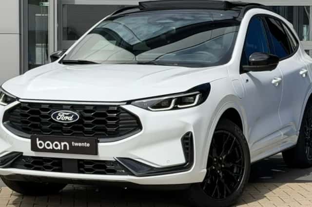 Ford Kuga (2026) thumbnail 1