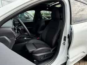 Ford Kuga (2026) thumbnail 3