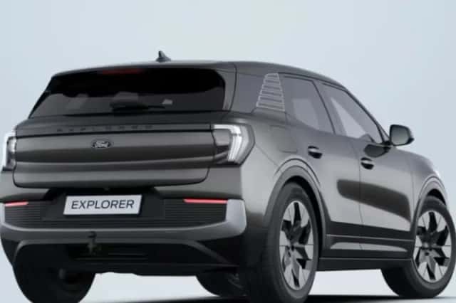 Ford Explorer (2026) thumbnail 2
