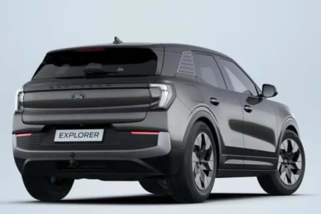 Ford Explorer (2026) thumbnail 2