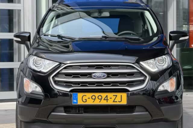 Ford EcoSport (2019) thumbnail 4