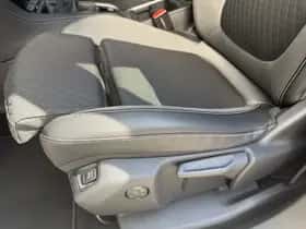 Opel Grandland X (2020) thumbnail 16