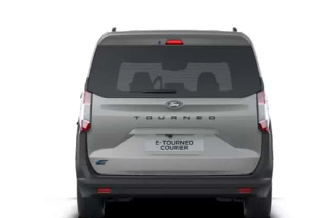 Ford Tourneo Courier (2026) thumbnail 4