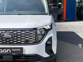Ford E-Transit Courier (2026) thumbnail 26