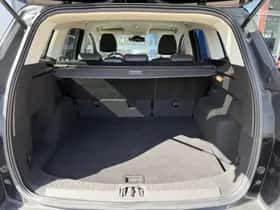 Ford Kuga (2018) thumbnail 15