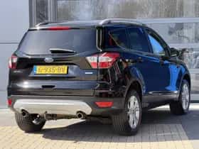 Ford Kuga (2018) thumbnail 3