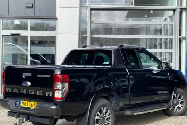 Ford Ranger (2021) thumbnail 2