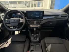 Ford Focus (2025) thumbnail 2