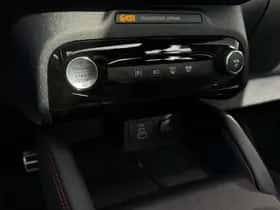 Ford Kuga (2024) thumbnail 34