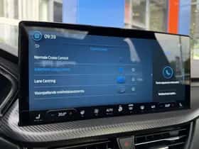 Ford Kuga (2024) thumbnail 43