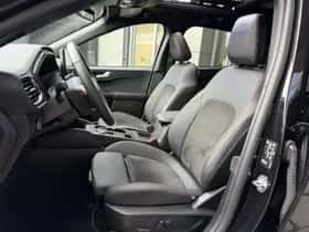 Ford Kuga (2024) thumbnail 8