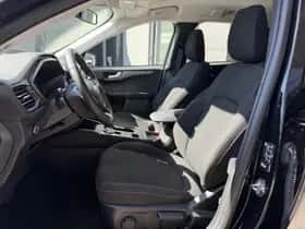 Ford Kuga (2025) thumbnail 18