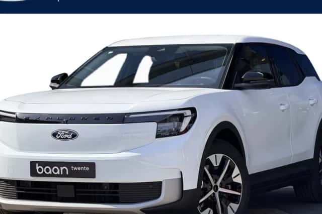 Ford Explorer (2026) thumbnail 1