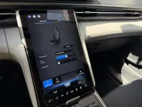 Ford Explorer (2026) thumbnail 40