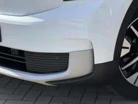 Ford Explorer (2026) thumbnail 8