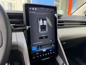 Ford Explorer (2025) thumbnail 32
