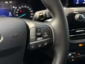 Ford Kuga thumbnail 22