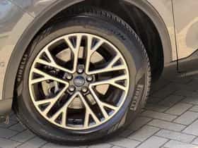 Ford Kuga thumbnail 8