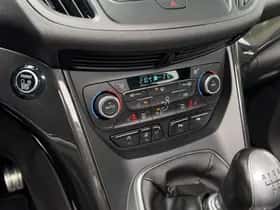 Ford Kuga thumbnail 28