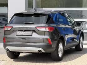 Ford Kuga (2022) thumbnail 3