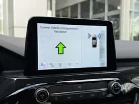 Ford Kuga (2022) thumbnail 44