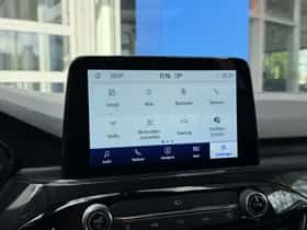 Ford Kuga (2022) thumbnail 39