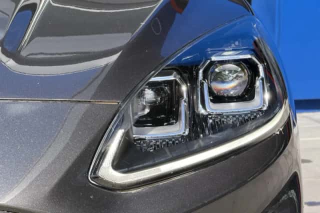 Ford Kuga (2022) thumbnail 6