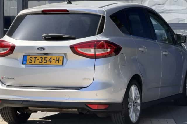 Ford C-Max (2018) thumbnail 3
