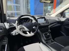 Ford Kuga (2018) thumbnail 12