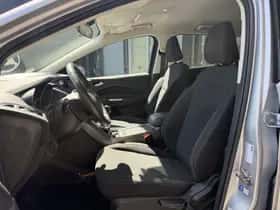 Ford Kuga (2018) thumbnail 13