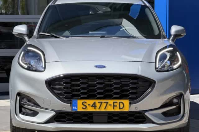 Ford Puma (2023) thumbnail 4