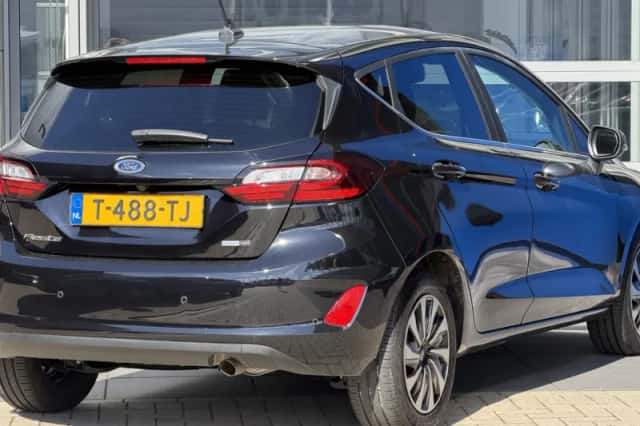 Ford Fiesta (2023) thumbnail 3