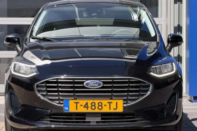 Ford Fiesta (2023) thumbnail 4