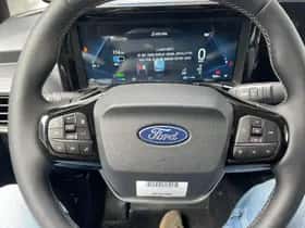 Ford E-Transit Courier (2026) thumbnail 23
