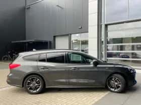 Ford Focus (2019) thumbnail 9