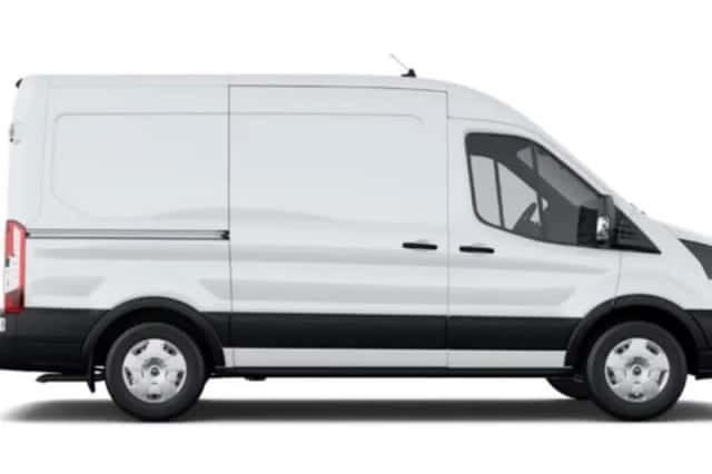 Ford Transit (2026) thumbnail 2