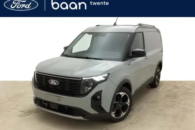 Ford Transit Courier (2023)