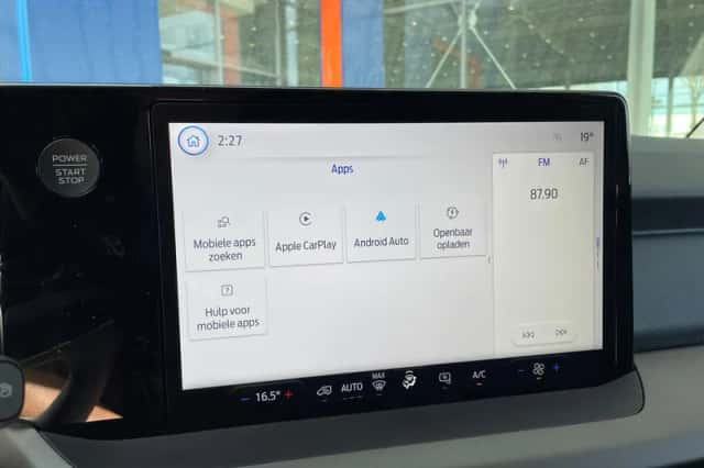 Ford E-Transit Courier (2026) thumbnail 18