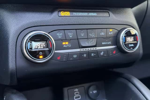 Ford Kuga (2022) thumbnail 18