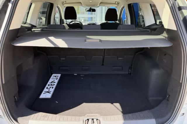 Ford Kuga (2018) thumbnail 11