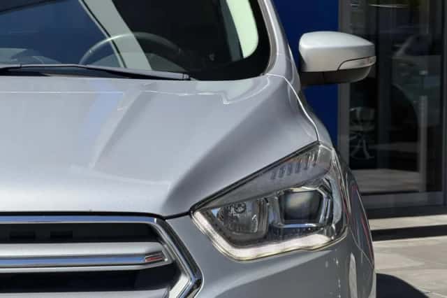Ford Kuga (2018) thumbnail 6