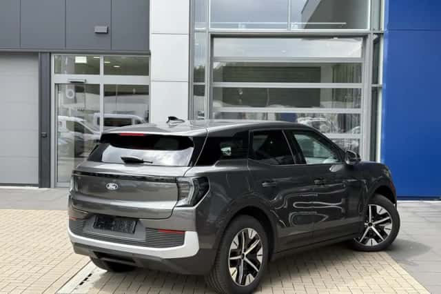 Ford Explorer (2026) thumbnail 2