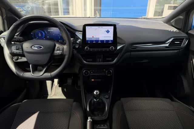 Ford Puma (2023) thumbnail 2